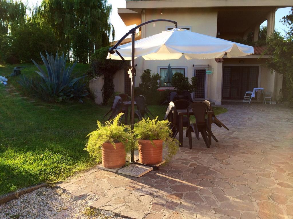 B&B Millennium Ladispoli Quarto foto